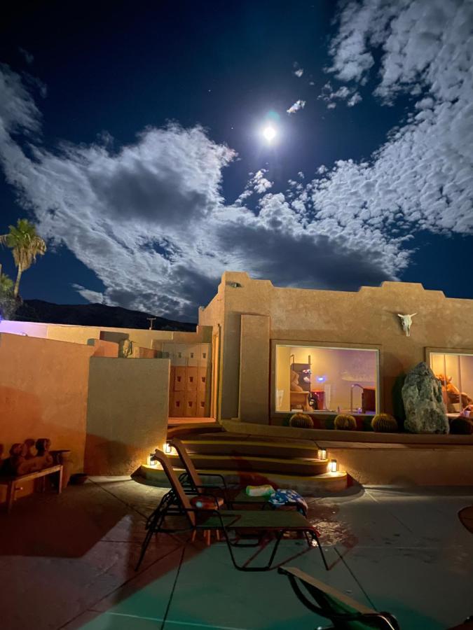 Mi Kasa Hot Springs 420,Adults Only, Clothing Optional Hotel Desert Hot Springs Exterior foto