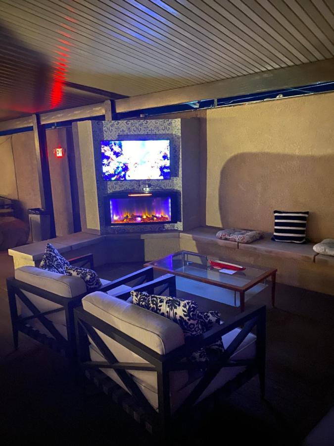 Mi Kasa Hot Springs 420,Adults Only, Clothing Optional Hotel Desert Hot Springs Exterior foto