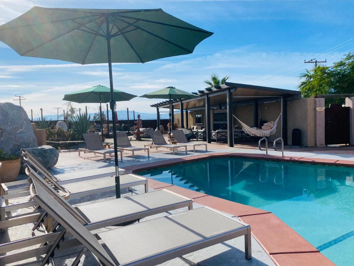 Mi Kasa Hot Springs 420,Adults Only, Clothing Optional Hotel Desert Hot Springs Exterior foto