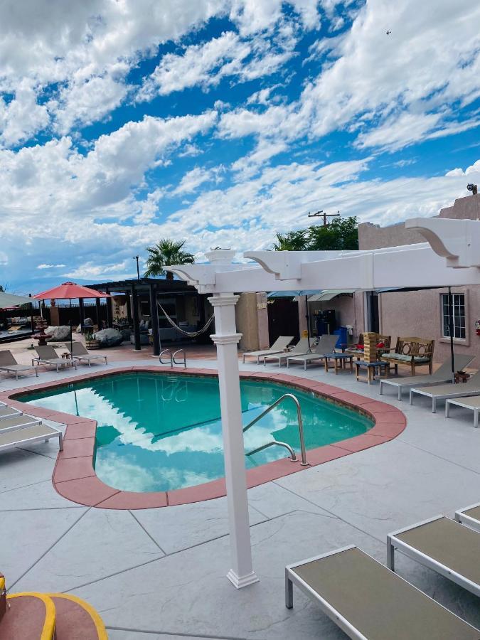Mi Kasa Hot Springs 420,Adults Only, Clothing Optional Hotel Desert Hot Springs Exterior foto