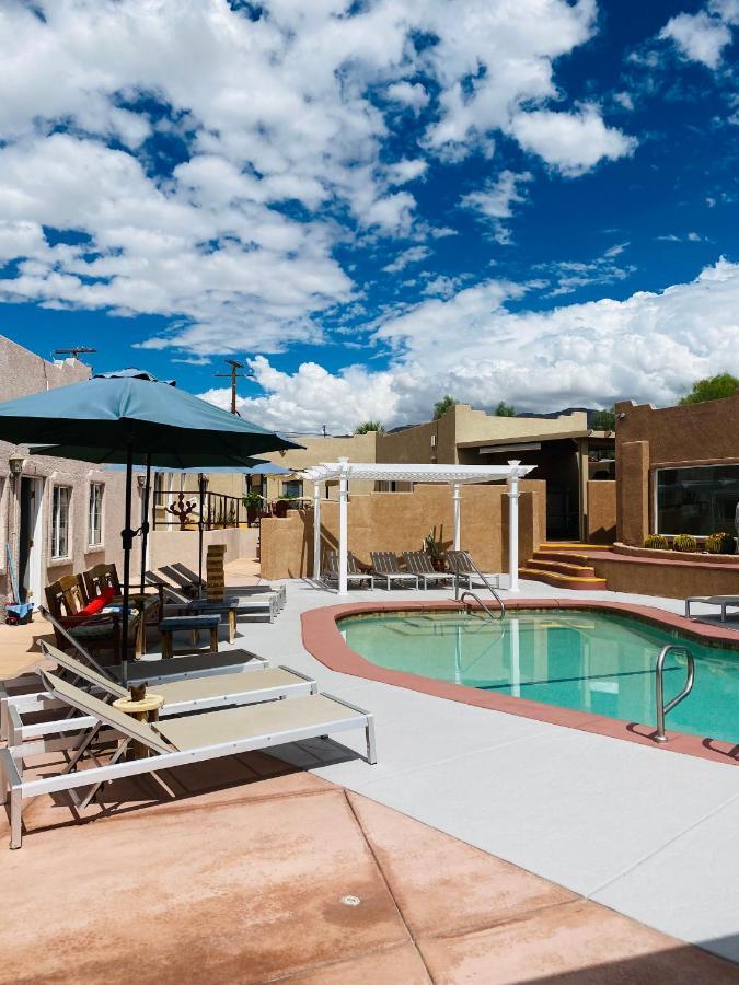 Mi Kasa Hot Springs 420,Adults Only, Clothing Optional Hotel Desert Hot Springs Exterior foto