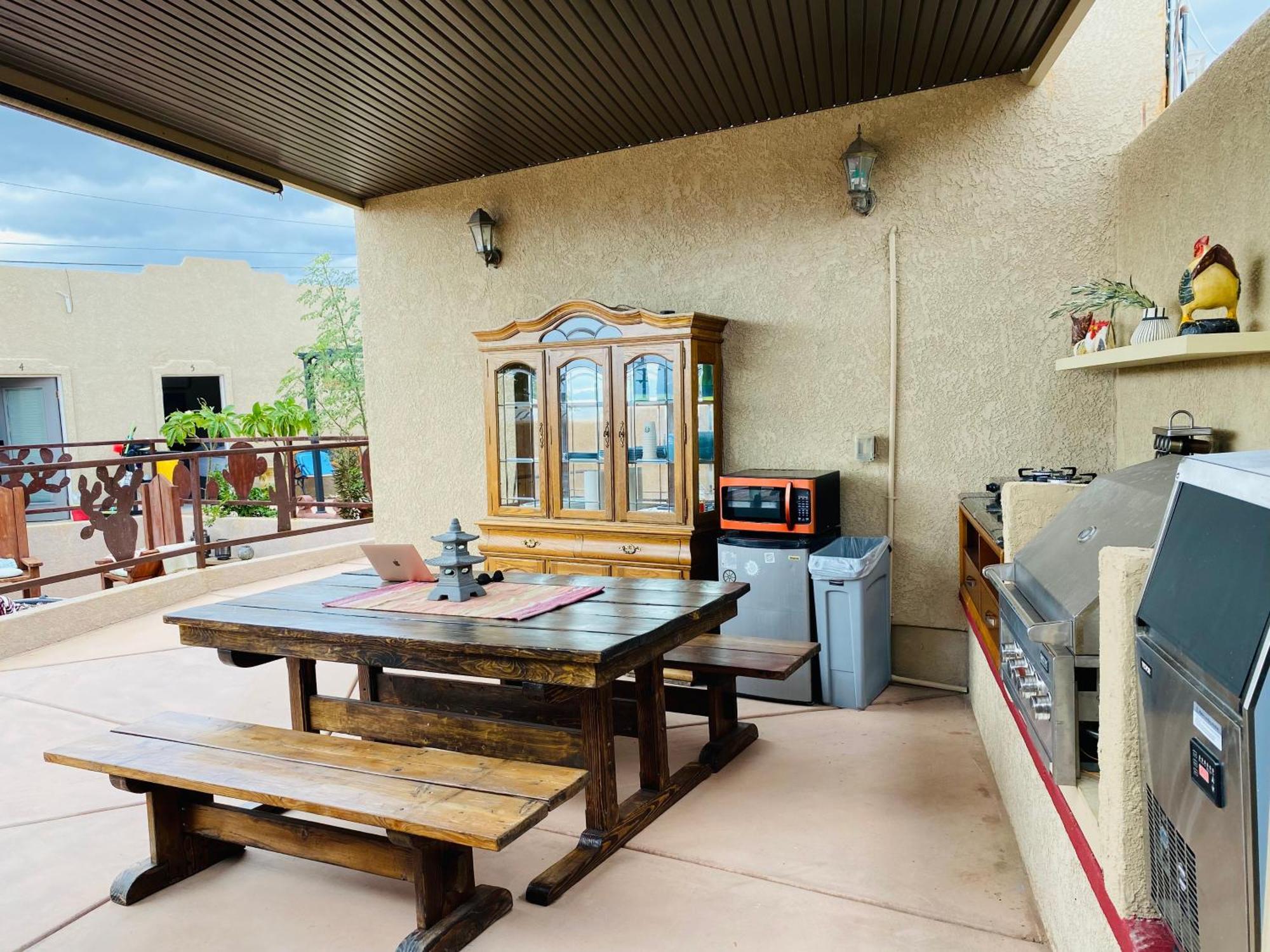 Mi Kasa Hot Springs 420,Adults Only, Clothing Optional Hotel Desert Hot Springs Exterior foto