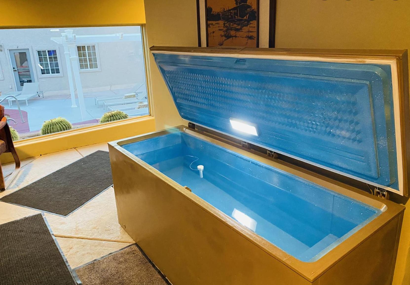 Mi Kasa Hot Springs 420,Adults Only, Clothing Optional Hotel Desert Hot Springs Exterior foto