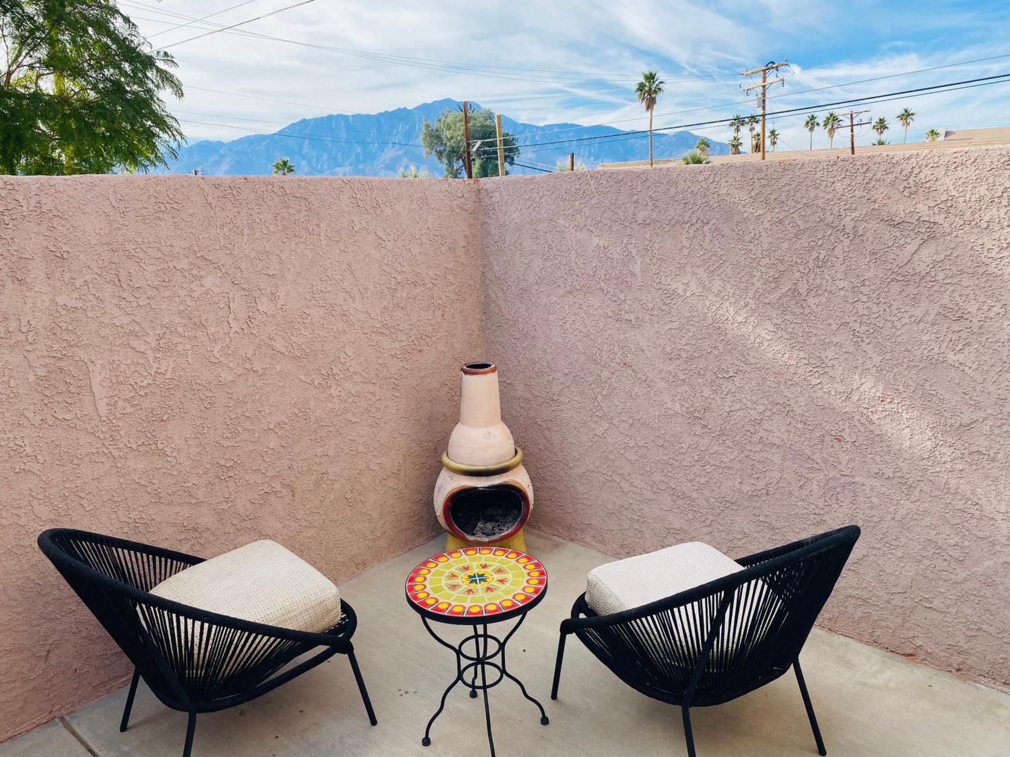 Mi Kasa Hot Springs 420,Adults Only, Clothing Optional Hotel Desert Hot Springs Exterior foto